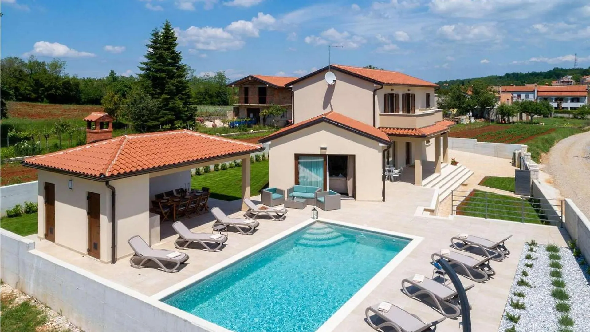 Villa Alena Vizinada Holiday home